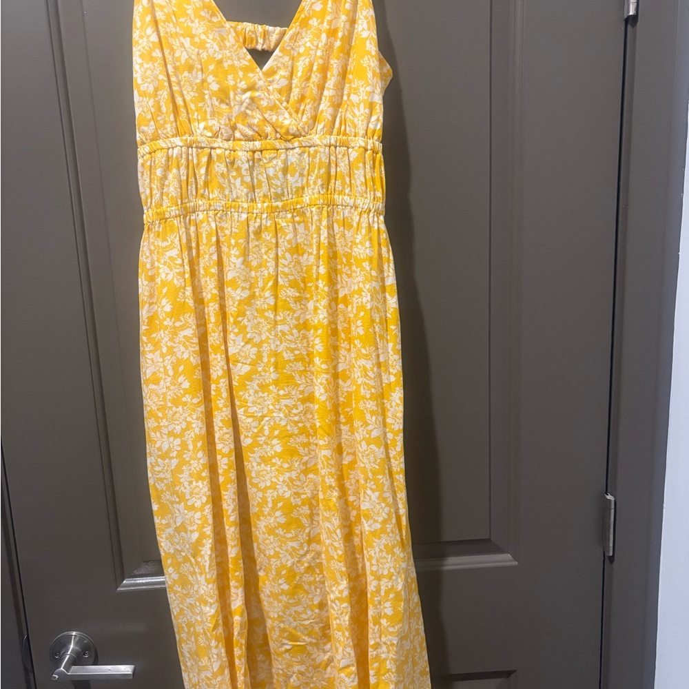 Universal Thread Sunlit Floral Dress